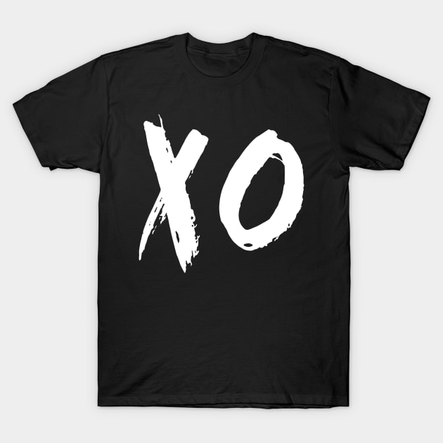 XO T-Shirt T-Shirt by cleverth